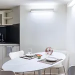 アパート Luxury Duplex Flat With Sauna Few Steps From Duomo