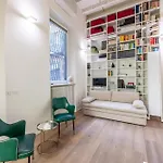 Luxury Duplex Flat With Sauna Few Steps From Duomo * ミラノ