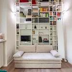 アパート Luxury Duplex Flat With Sauna Few Steps From Duomo