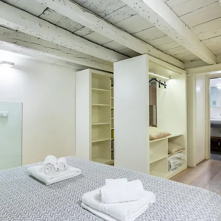 Luxury Duplex Flat With Sauna Few Steps From Duomo Apartament *