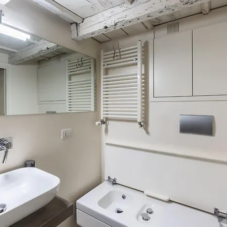 Luxury Duplex Flat With Sauna Few Steps From Duomo Apartament Mediolan