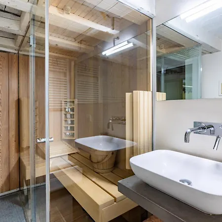 Luxury Duplex Flat With Sauna Few Steps From Duomo Mediolan