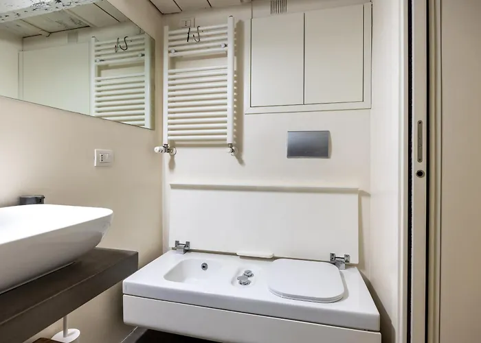 Daire Luxury Duplex Flat With Sauna Few Steps From Duomo