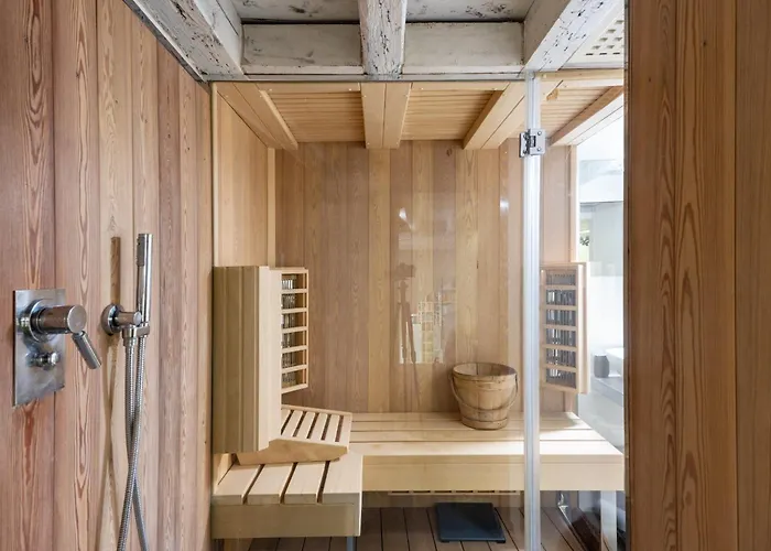 Apartmán Luxury Duplex Flat With Sauna Few Steps From Duomo
