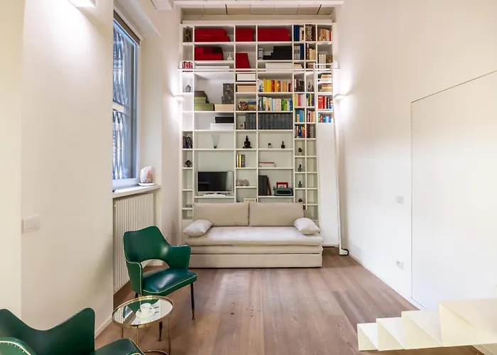 Luxury Duplex Flat With Sauna Few Steps From Duomo Daire Milano